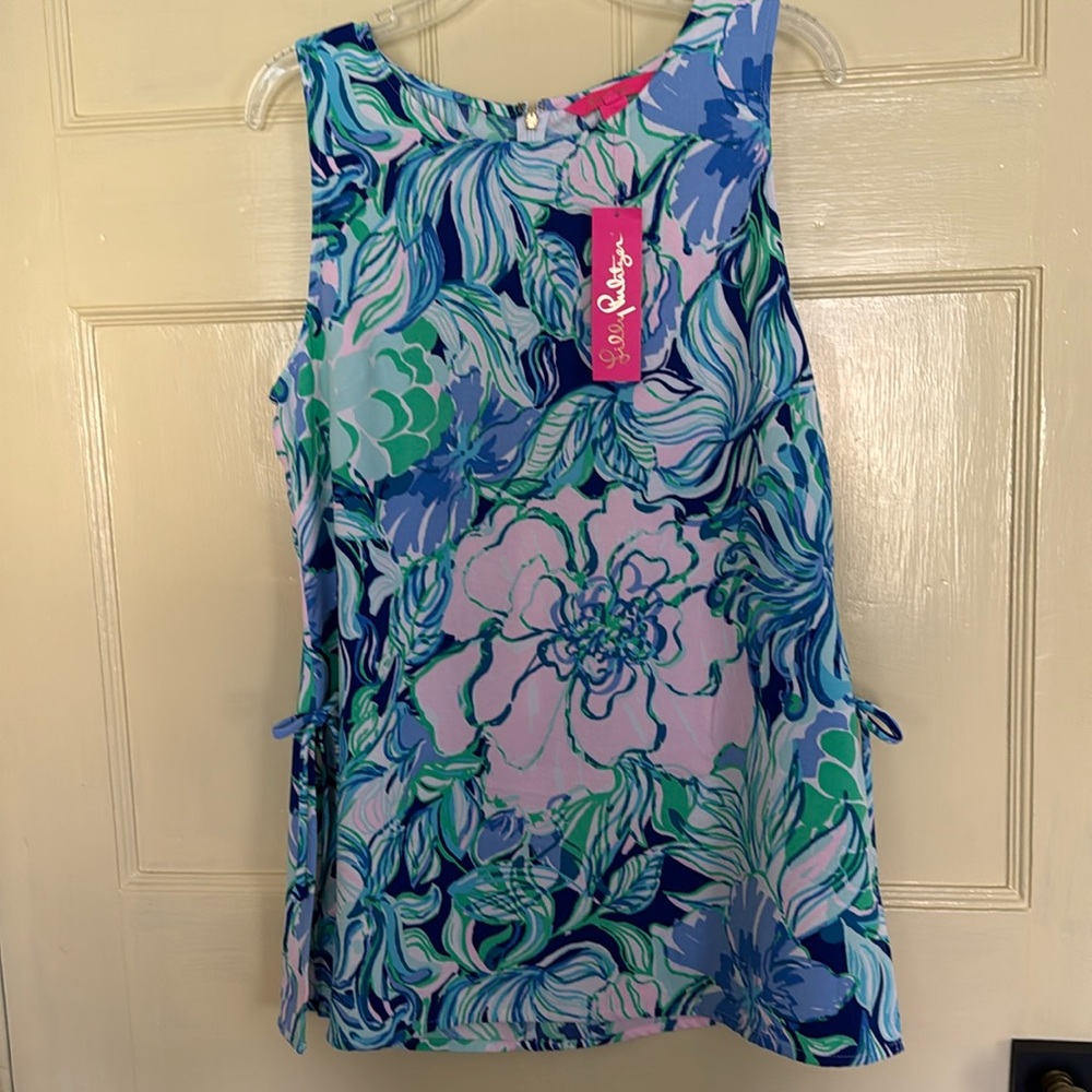 Lilly Pulitzer Donna top. NWT